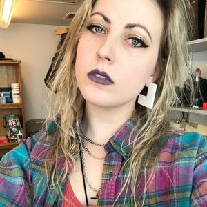 Meet your Posher, Savannah